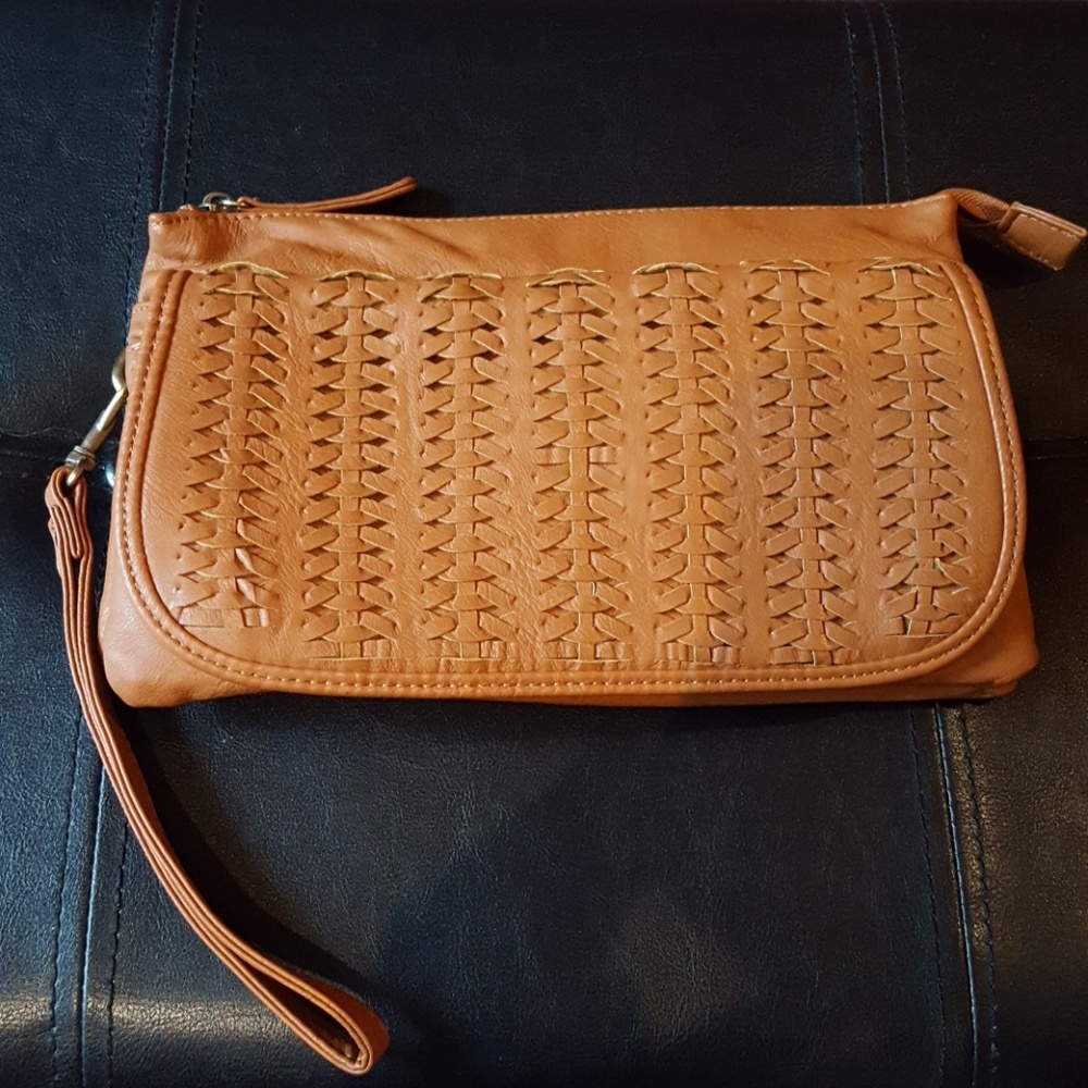 Ecoté cognac wristlet/crossbody purse